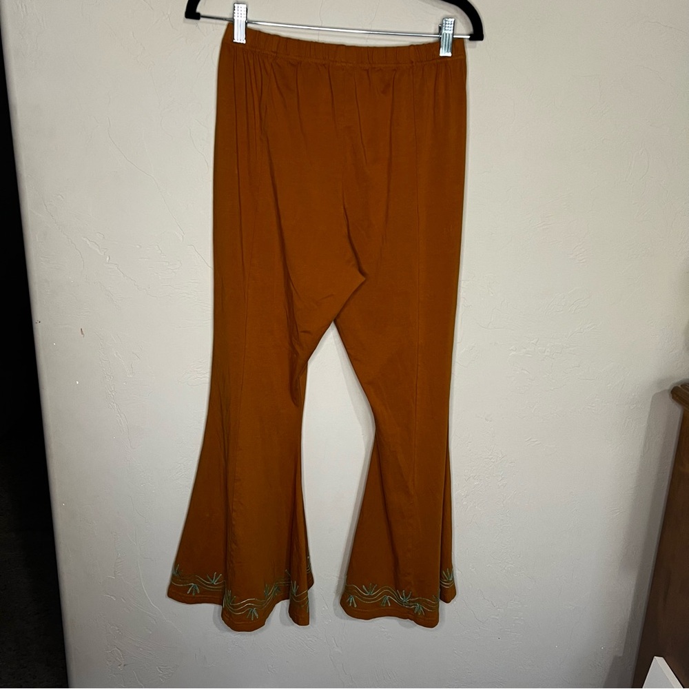 Yak N Yeti Rust Orange Pull On Boho Bell Bottom Flare Asymetrical Hem Pants - Picture 7 of 9
